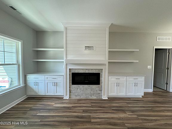 5th image of 3066 Marion Heights Drive