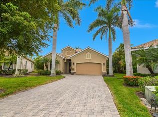 1558 Serrano Cir, Naples, FL 34105