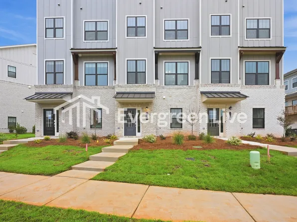 104 Prospect Ave, Perry, GA