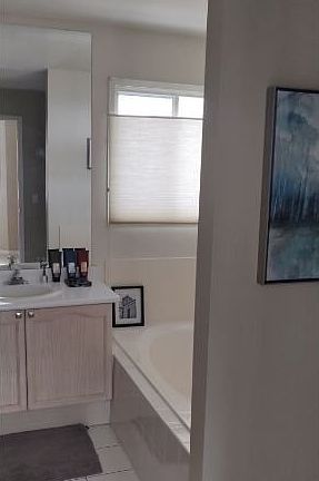 5th image of 104 Secord St