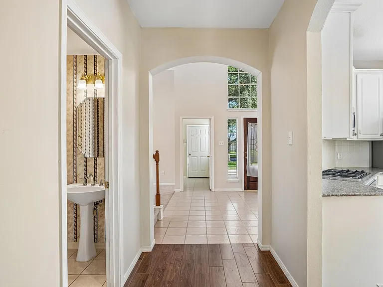 15415 Truslow Point Ln — Photo 20