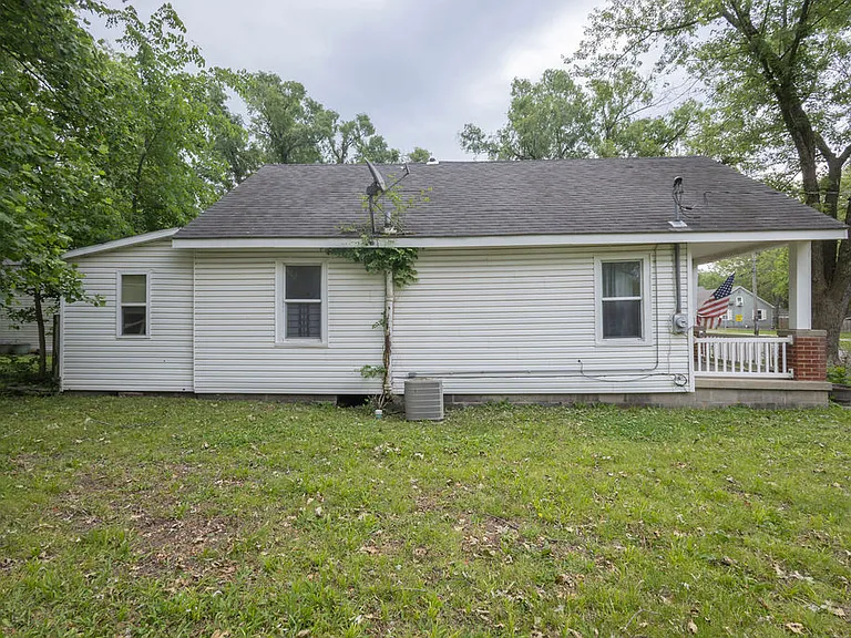 304 W Fort Scott St — Photo 18