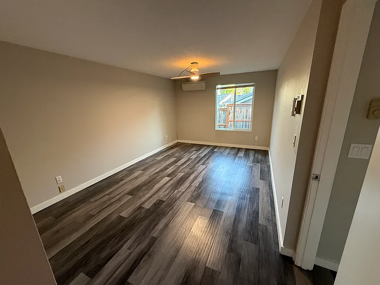 10980 SW Summer Lake Dr — Photo 6