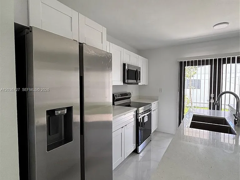 1457 NW 2nd Ave #1 — Photo 8