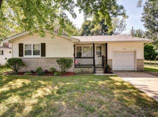 2534 E Bennett St, Springfield, MO 65804