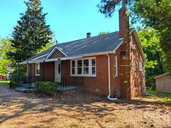 205 Sunrise Ave, Mount Gilead, NC 27306
