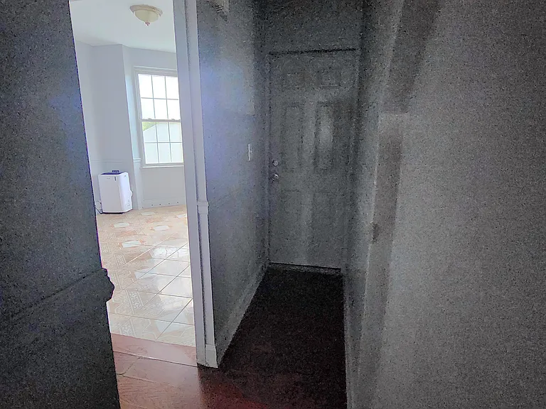 66 Vincent St #1 — Photo 2