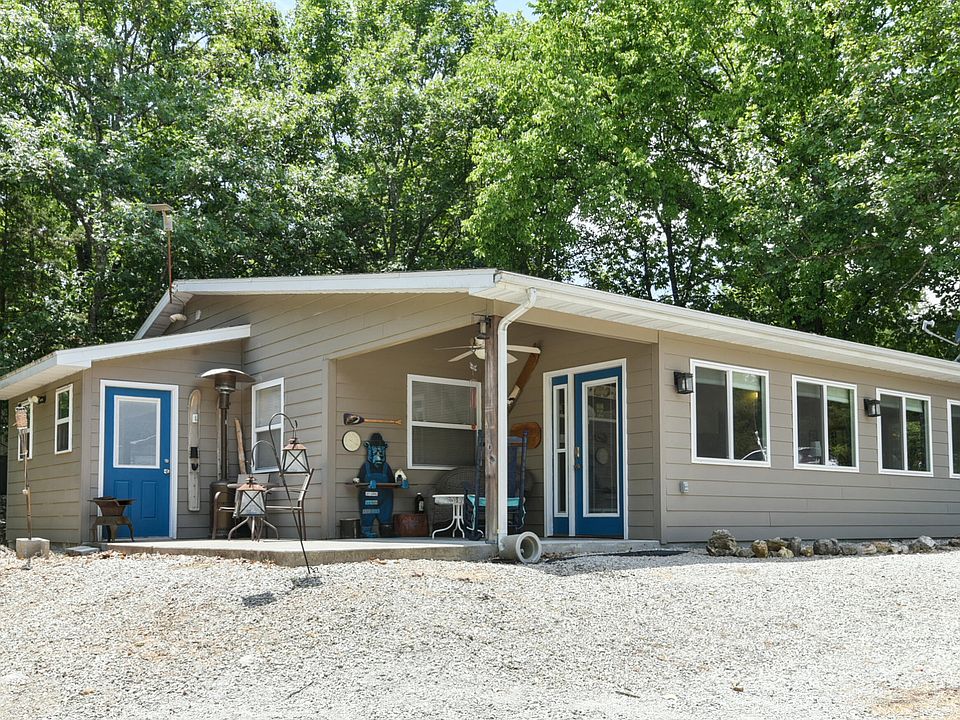 1st image of 304 Bob White Ln