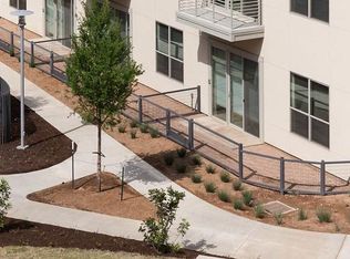 660 Fort Worth Ave, Dallas, TX 75208