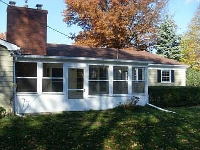 2nd image of 1140 Lavina Ave