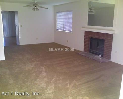 2nd image of 2464 Muirfield Ave