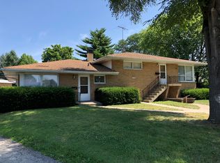 1735 Greene Ct #B, Aurora, IL 60506