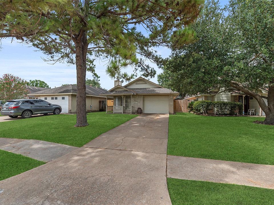 1st image of 8622 Ashlawn Dr