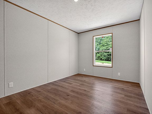 4th image of 477 Salem Rd Lot 9
