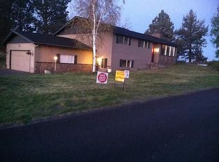 61850 Dobbin Rd, Bend, OR 97702