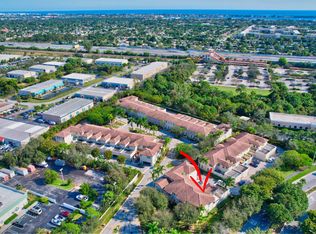 408 NW 25th Ave, Boynton Beach, FL 33426