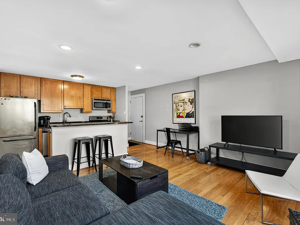 4840 Macarthur Blvd NW #408