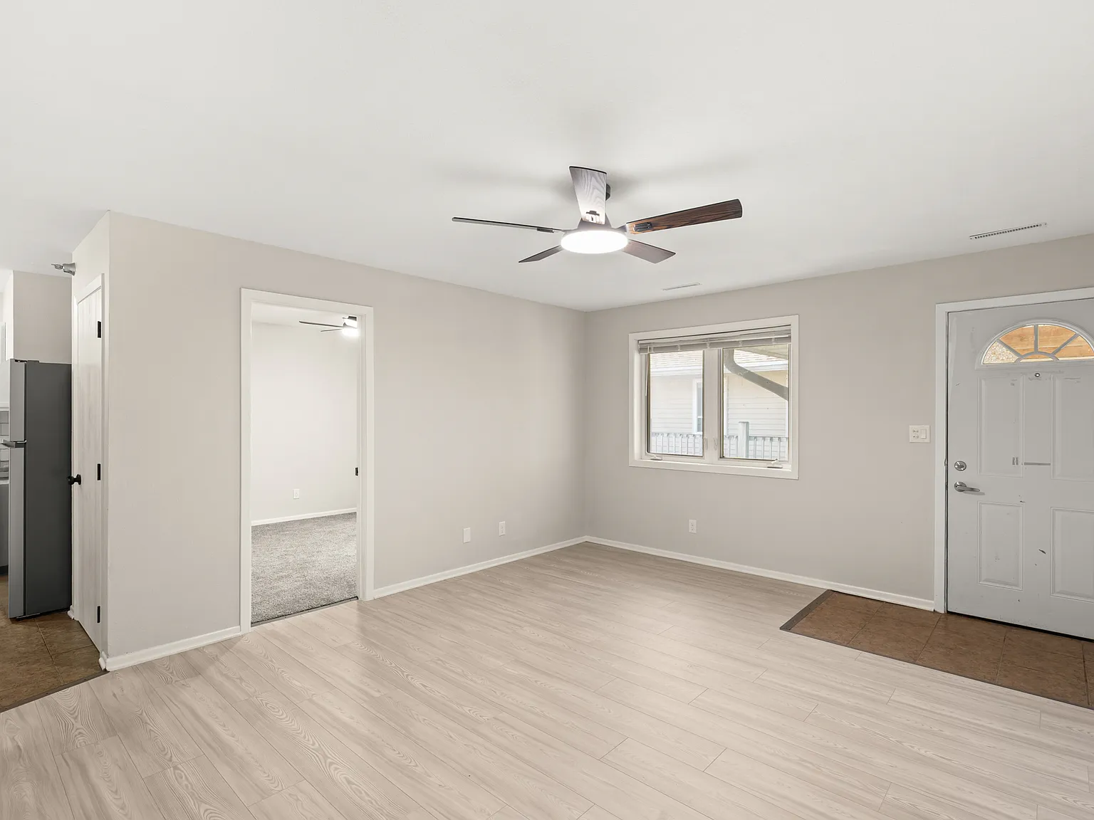428 Stonehaven Drive - 21 — Photo 2