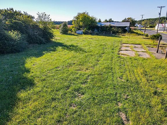 5th image of 17 Lankford Hwy #17