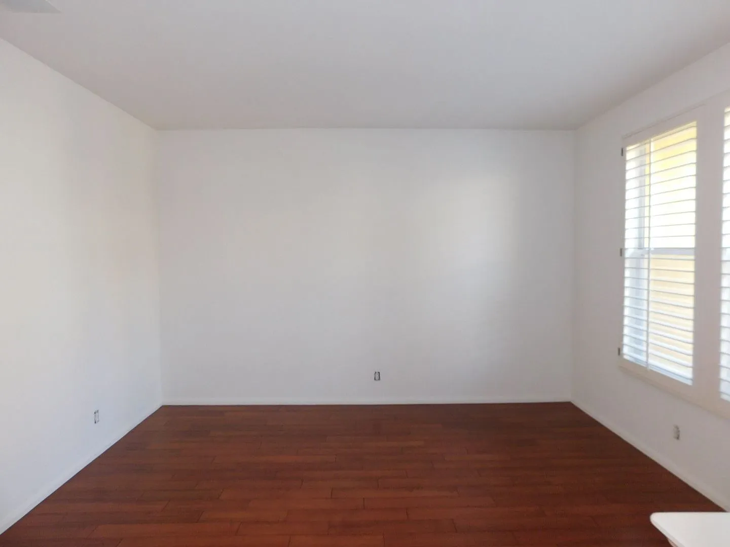 Fabulous 3 BD 2.5 BA Townhome in Northpark, Irvine — Photo 2