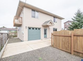 41 Fern St, Gleneden Beach, OR 97388