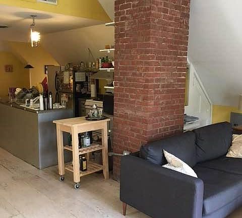 4th image of 88 Cottage St Floor 3