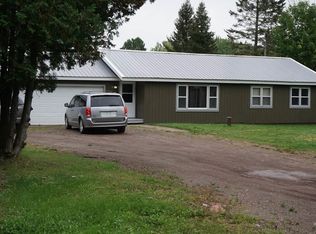 6754 Riverside Dr, Finland, MN 55603