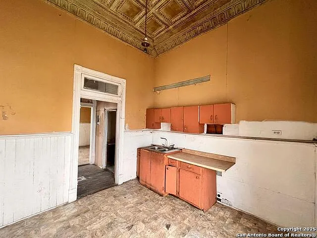 520 Davis Ave #B — Photo 14