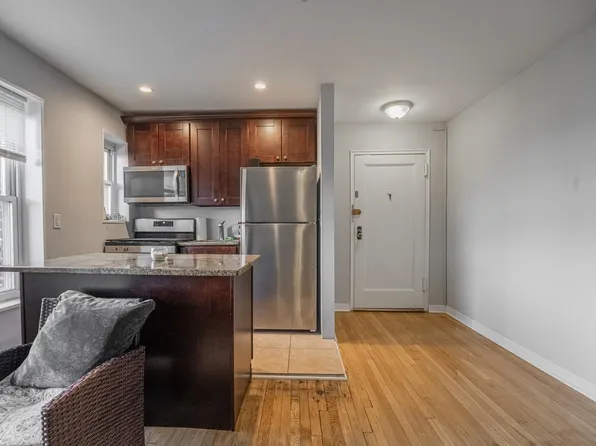 210 Woodcliff Ave APT 4H, North Bergen, NJ 07047