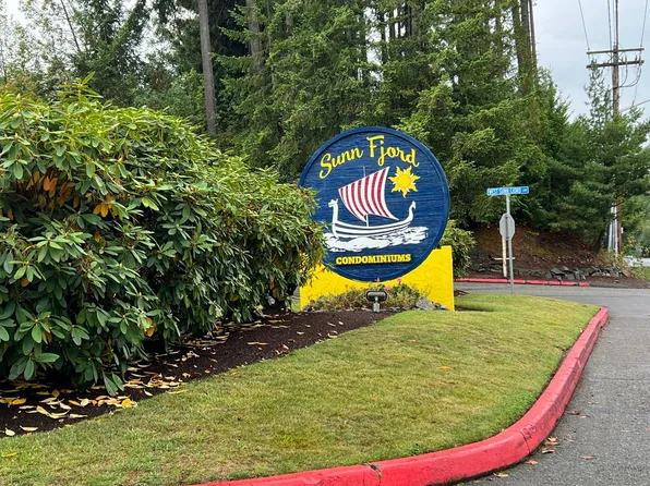 1710 W Sunn Fjord Ln APT K207, Bremerton, WA 98312