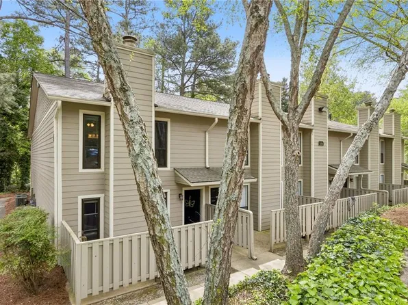 107 River Mill Cir, Roswell, GA 30075