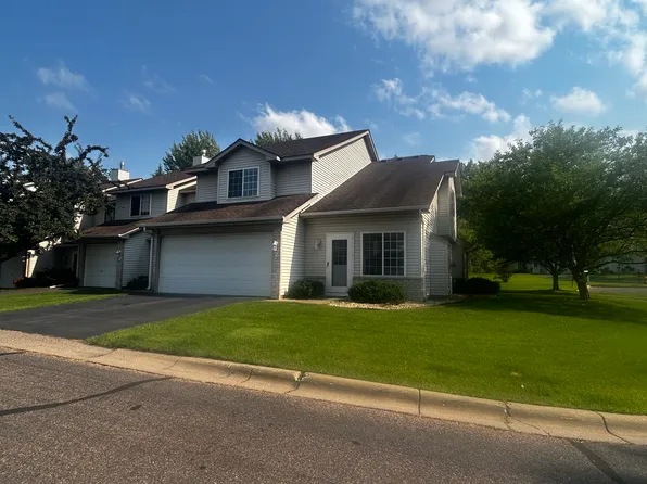 2765 Ranchview Ln N Unit 2, Plymouth, MN 55447