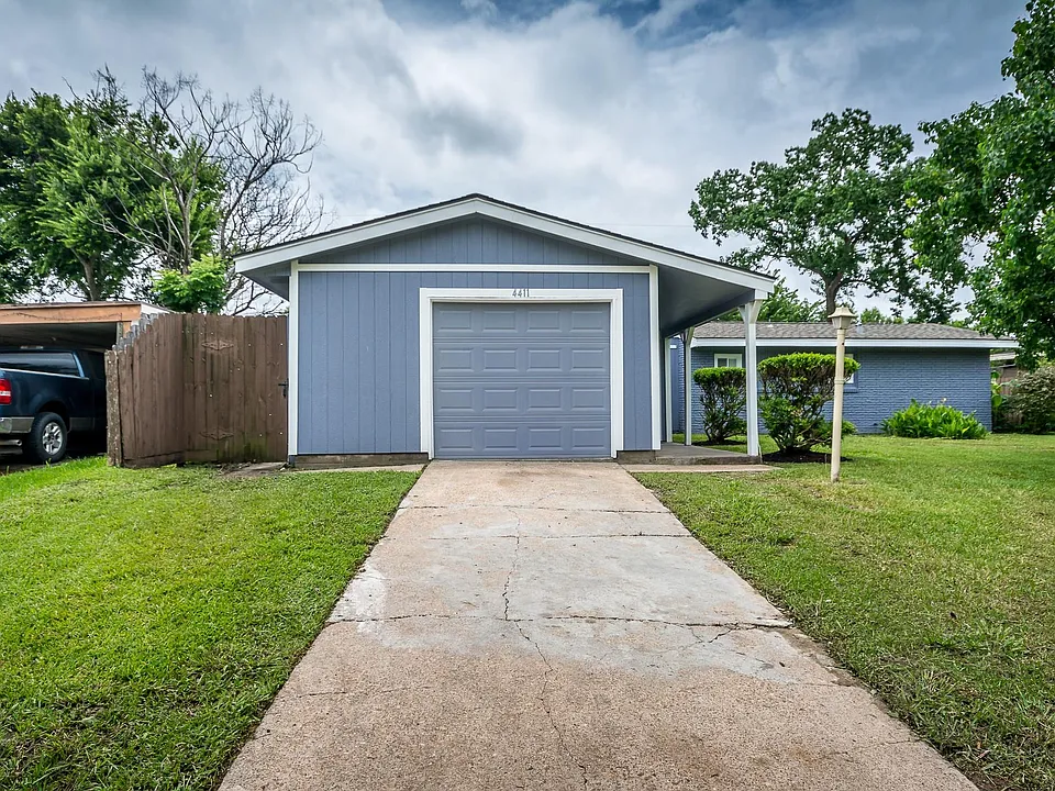 4411 Knotty Oaks Trl