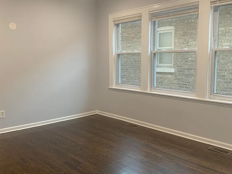 3331 N Neenah Ave #1 — Photo 5