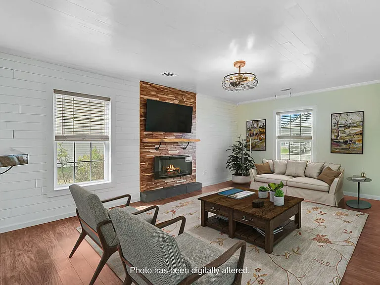 236 Emerald Isle Dr — Photo 10