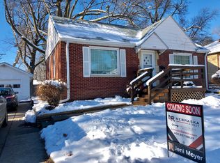 1365 S 35th St, Lincoln, NE 68510