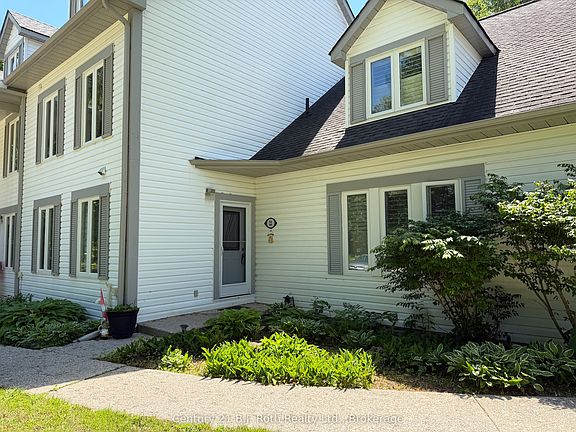 3rd image of 22 Wasaga Woods Cir #B7