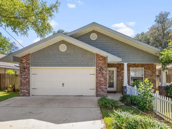 808 Pine Alley St, Fort Walton Beach, FL 32547