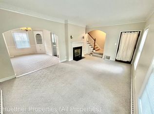 6031 W Wells St, Wauwatosa, WI 53213