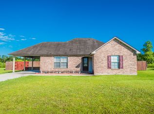 1046 Jordan Dr, Saint Martinville, LA 70582