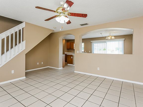 5th image of 1369 Ivy Meadow Dr