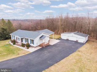 108 Cassie Dr, Falling Waters, WV 25419