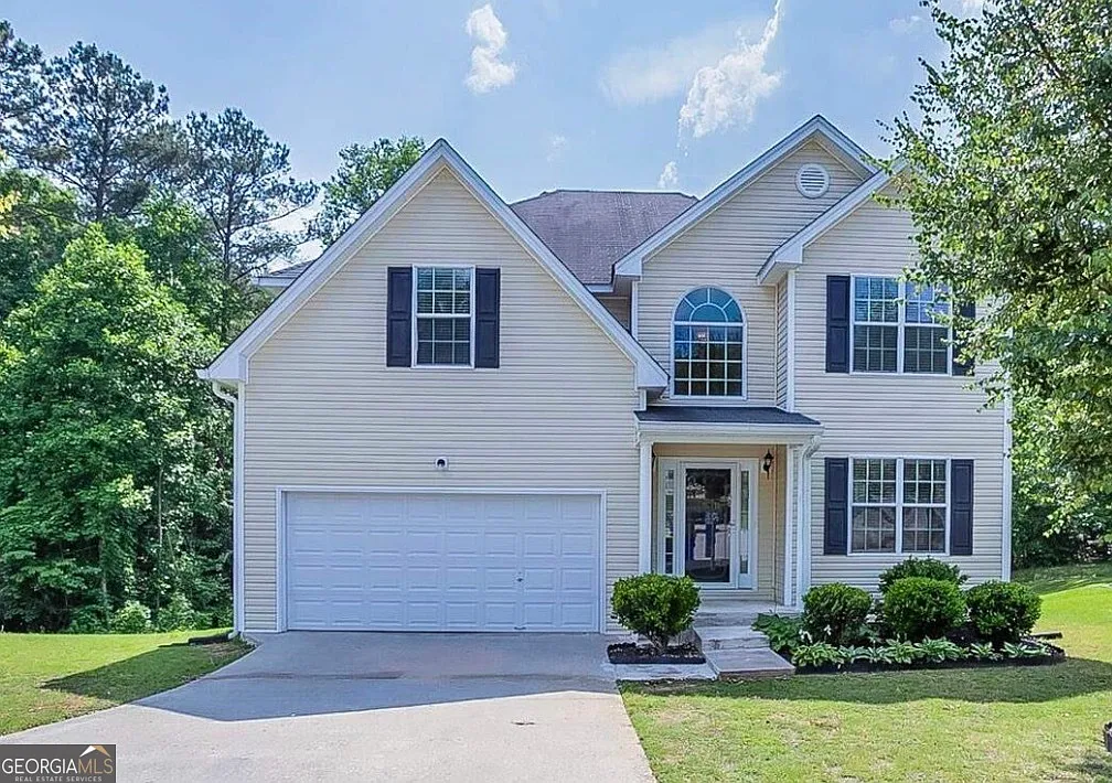 2 bed, 1.0 bath, $1,500 — Photo 1