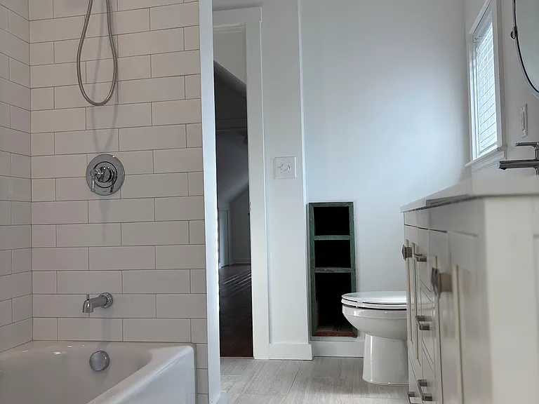 128 Romney St #B — Photo 24