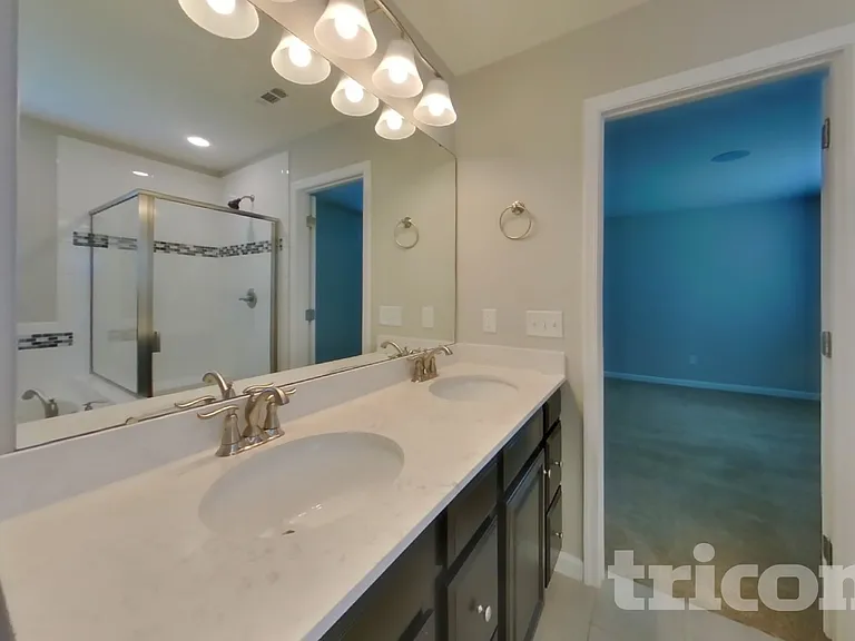 2920 Cherry Point Ln — Photo 8