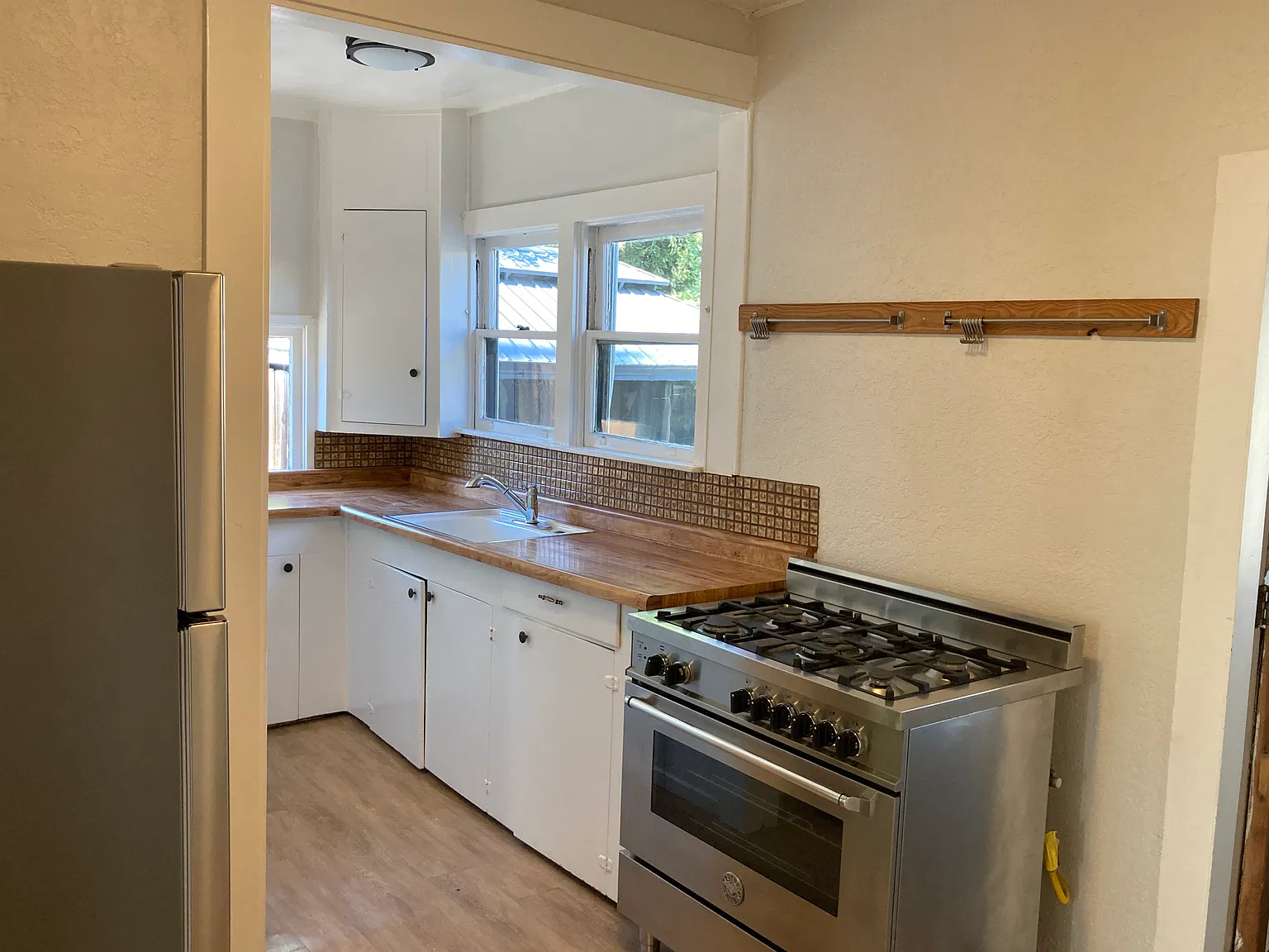 2 bed, 847 sqft, $5,500 — Photo 4