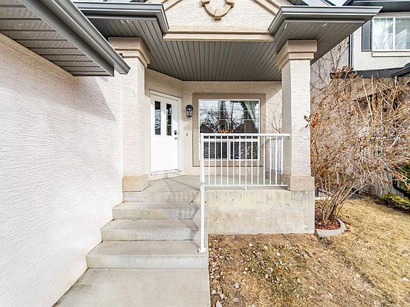 5th image of 16 SW Tuscany Ridge Pl NW