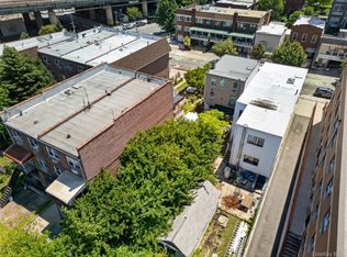 25-14 Crescent Street, Astoria, NY 11102