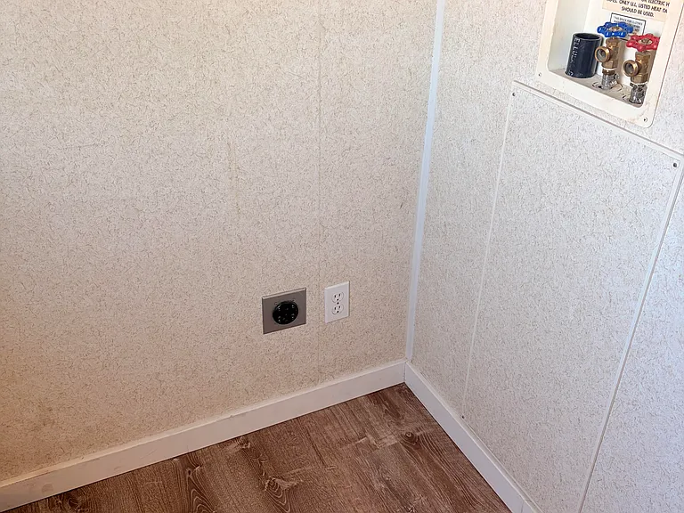 3320 W Durham Ferry Rd — Photo 38