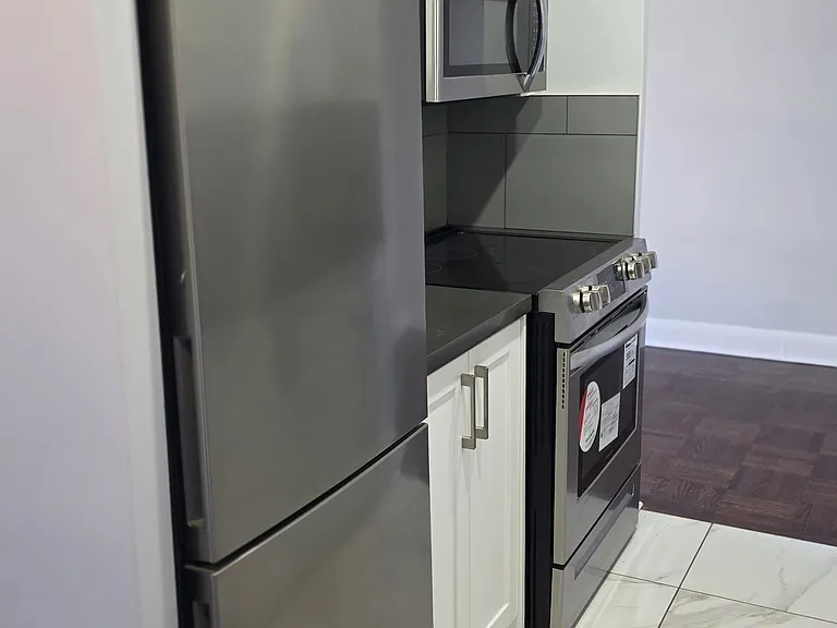1309 Wilson Ave #504 — Photo 3